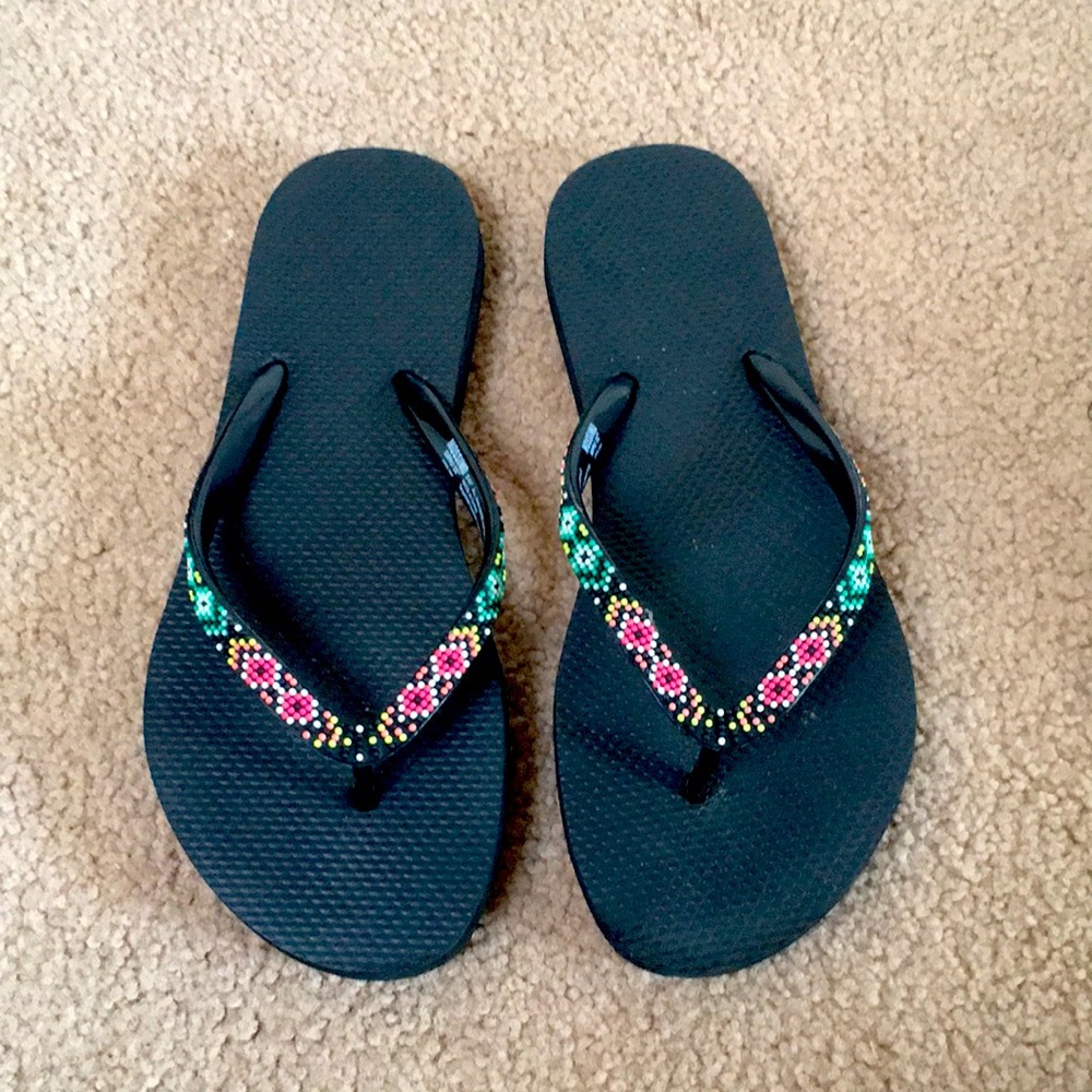 Cute Mossimo Black Rubber Flip Flops